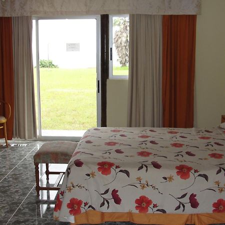 Iorana Isla De Pascua Hotel Анґа-Роа Номер фото
